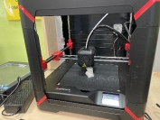 nowy sprzęt w pracowni komputerowej